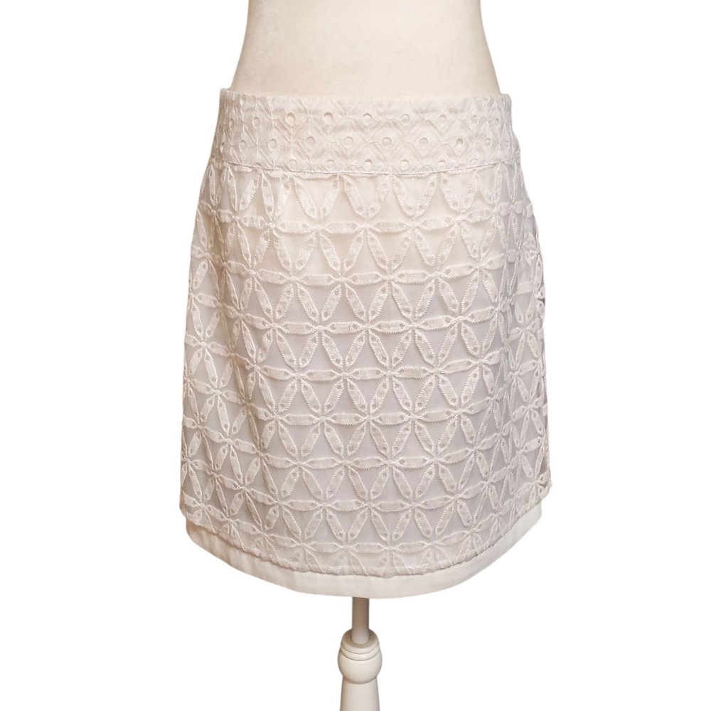 Laundry By Shelli Segal White Eyelet Skirt Size 6